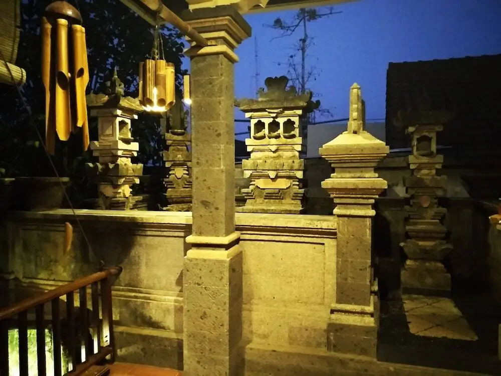 Джимбаран: Bunk'd Backpackers Villa - Hostel