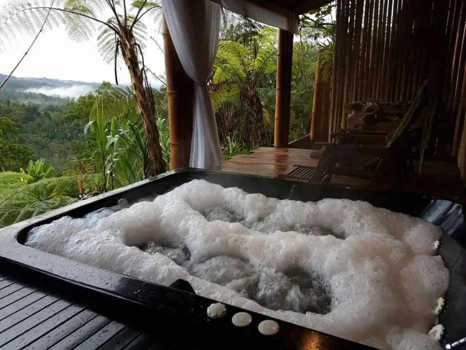 Джатилуви: The Giri Tented Rainforest Resort