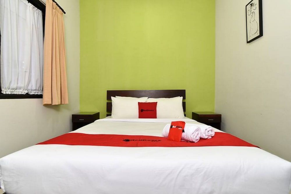 Денпасар: RedDoorz @ Puputan Renon Denpasar