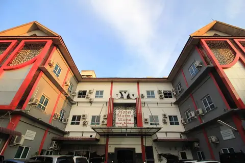 Dharma Utama Hotel — фото 1