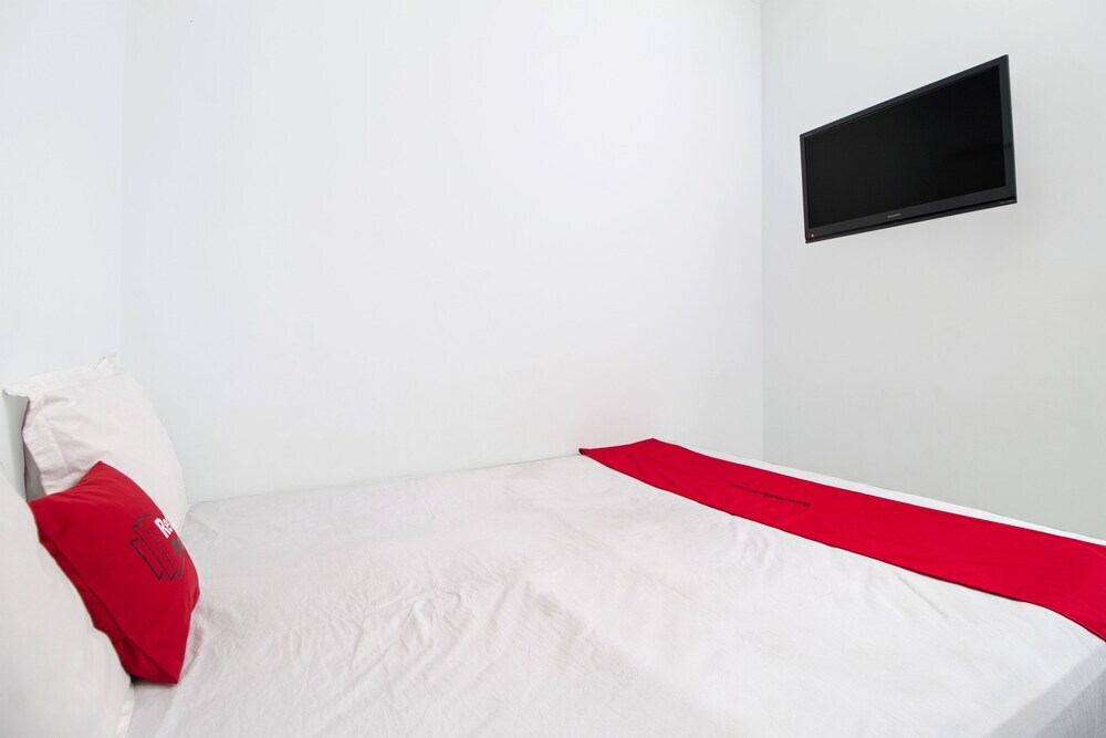 Джакарта: RedDoorz @ Tebet Utara