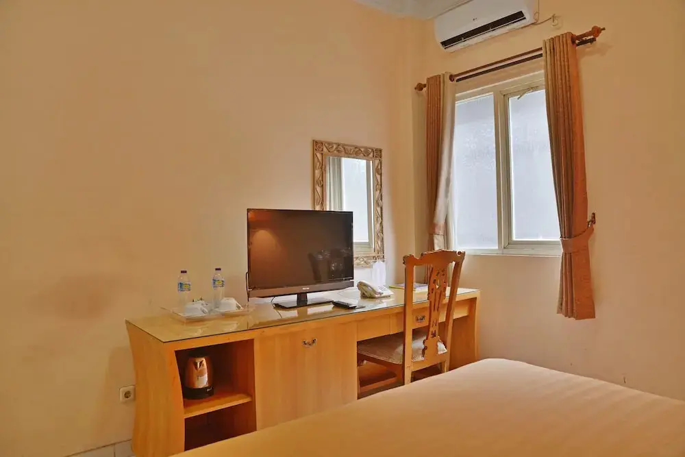 Бандунг: Narapati Indah Hotel dan Balai Pertemuan