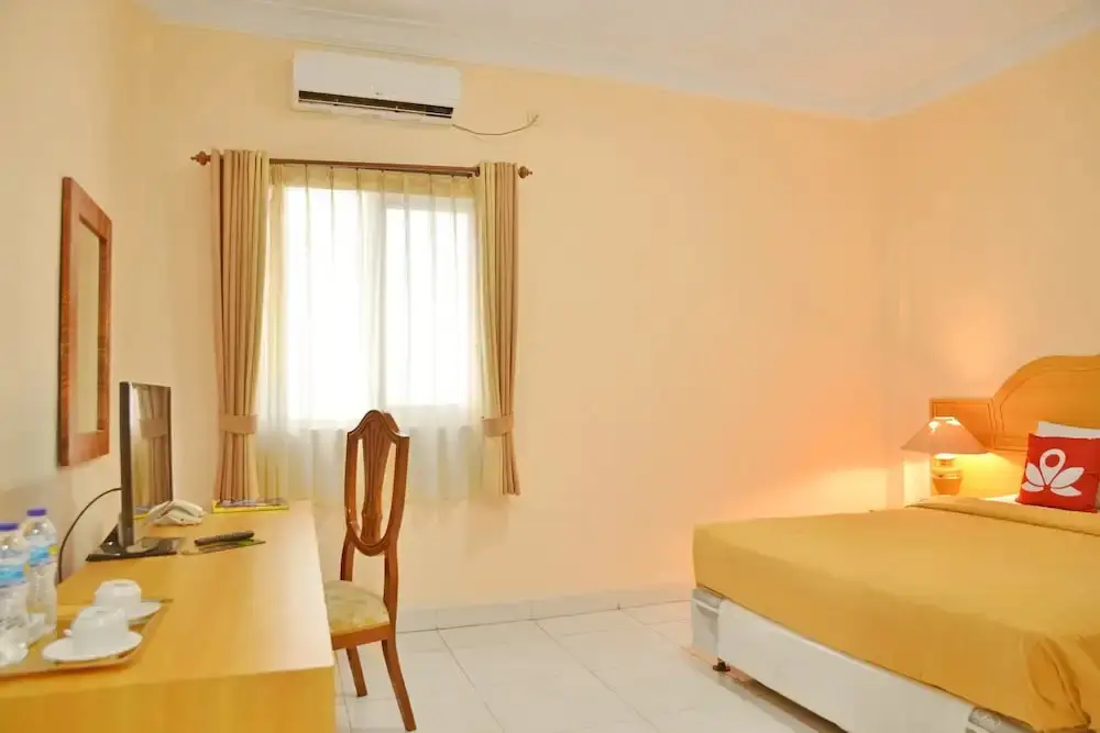 Бандунг: Narapati Indah Hotel dan Balai Pertemuan