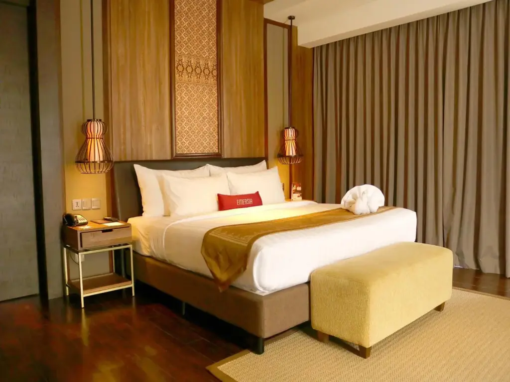 Батусангкар: Emersia Hotel & Resort Batusangkar