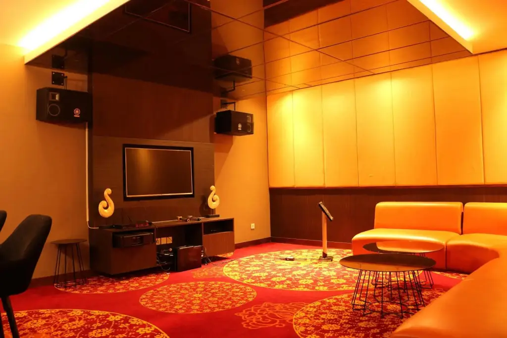 Батусангкар: Emersia Hotel & Resort Batusangkar