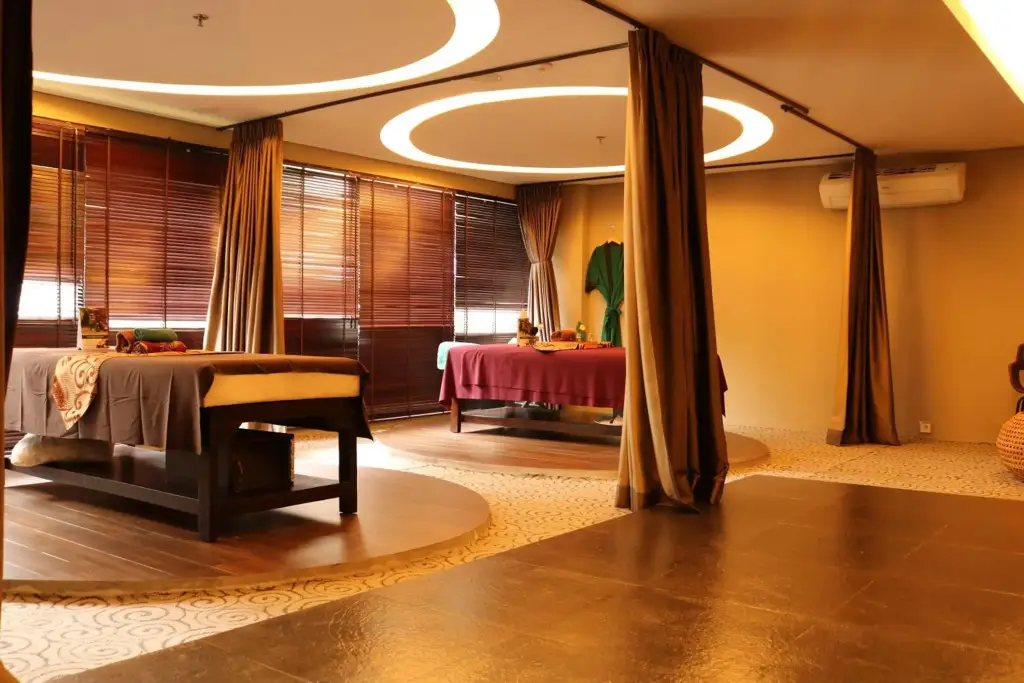 Батусангкар: Emersia Hotel & Resort Batusangkar