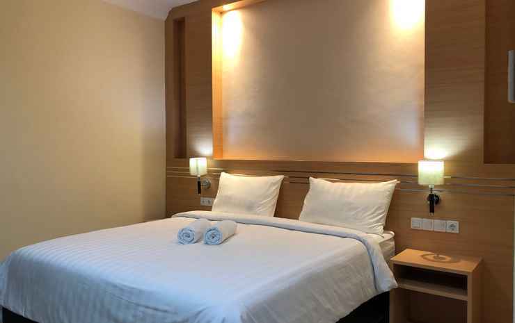 Энде: Lcr Hotel