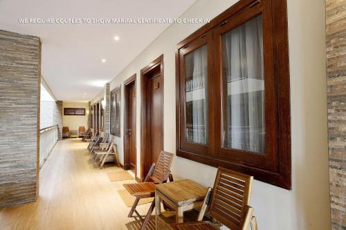 Джокьякарта: Zen Rooms Ambarukmo Plaza Syariah