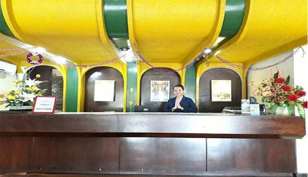Депок: Sriwedari Resort & Business Center Yogyakarta
