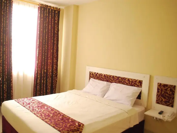 Бангунтапан: Wijaya Imperial Hotel