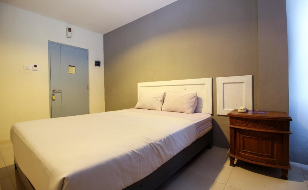 Бангунтапан: Wijaya Imperial Hotel