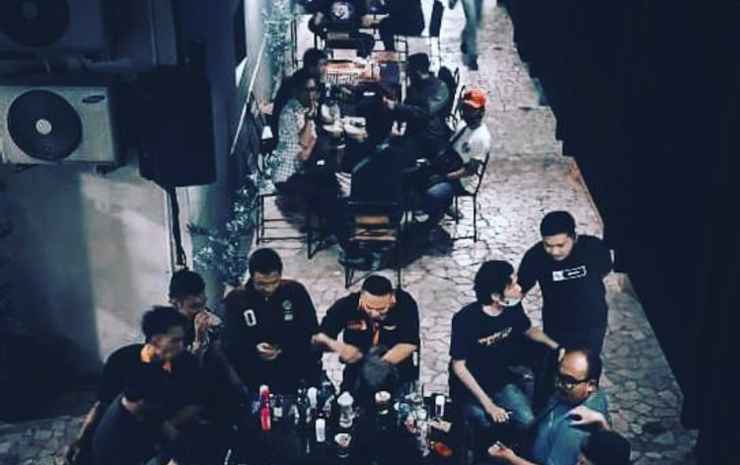 Бандунг: Urban Merdeka Bandung by UHM