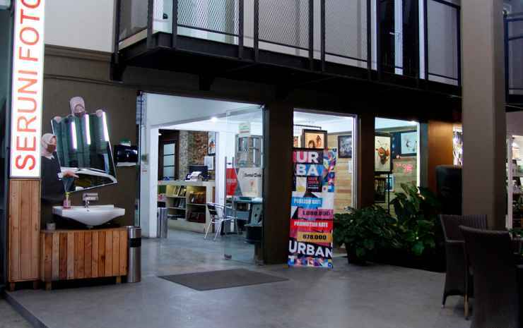 Бандунг: Urban Merdeka Bandung by UHM