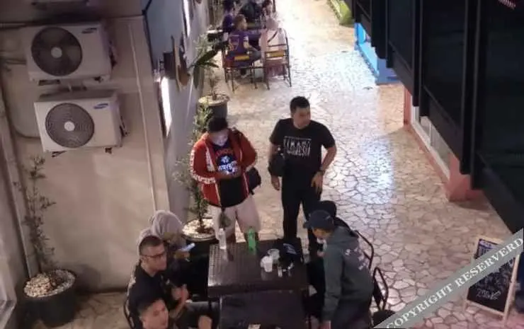 Бандунг: Urban Merdeka Bandung by UHM