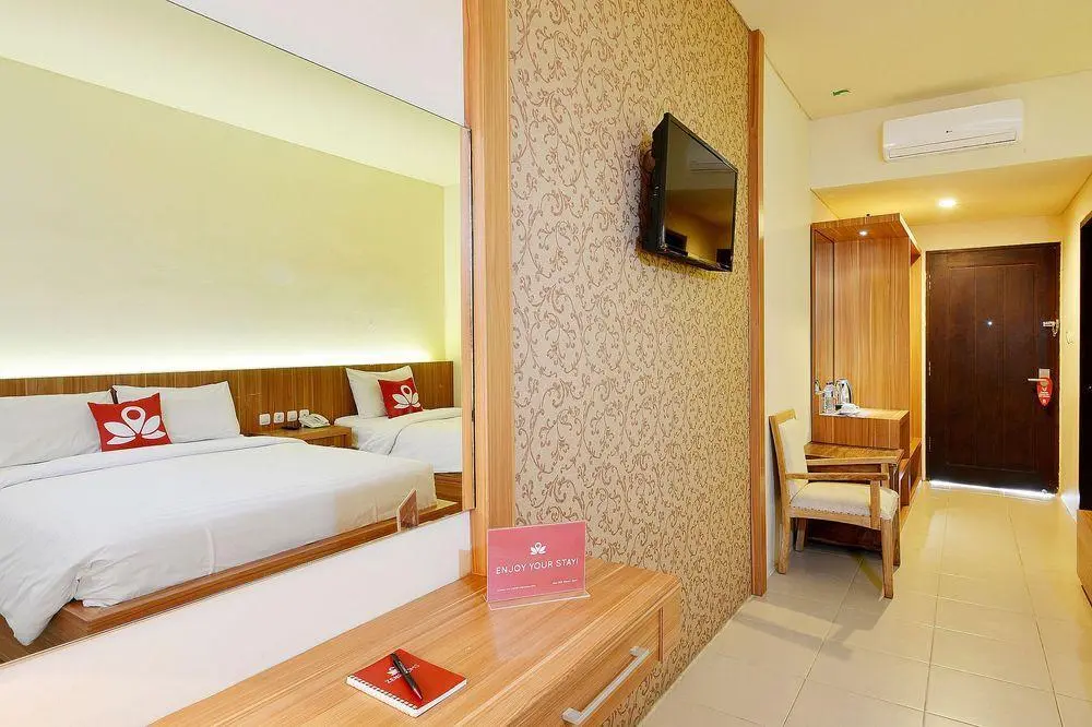 Джокьякарта: ZEN Rooms Boyong Kaliurang Barat