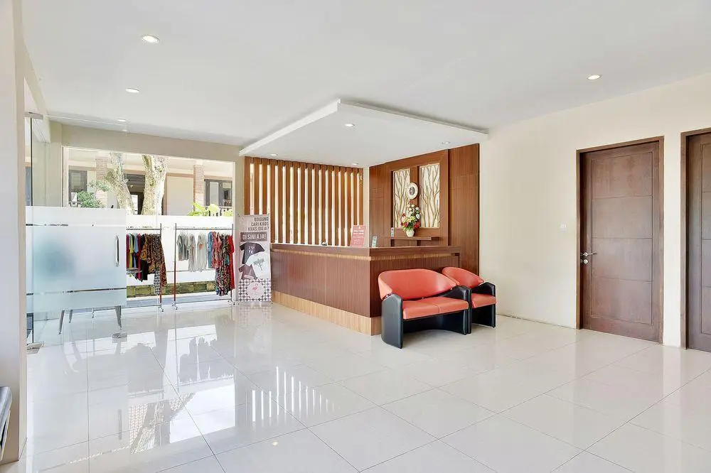 Джокьякарта: ZEN Rooms Boyong Kaliurang Barat
