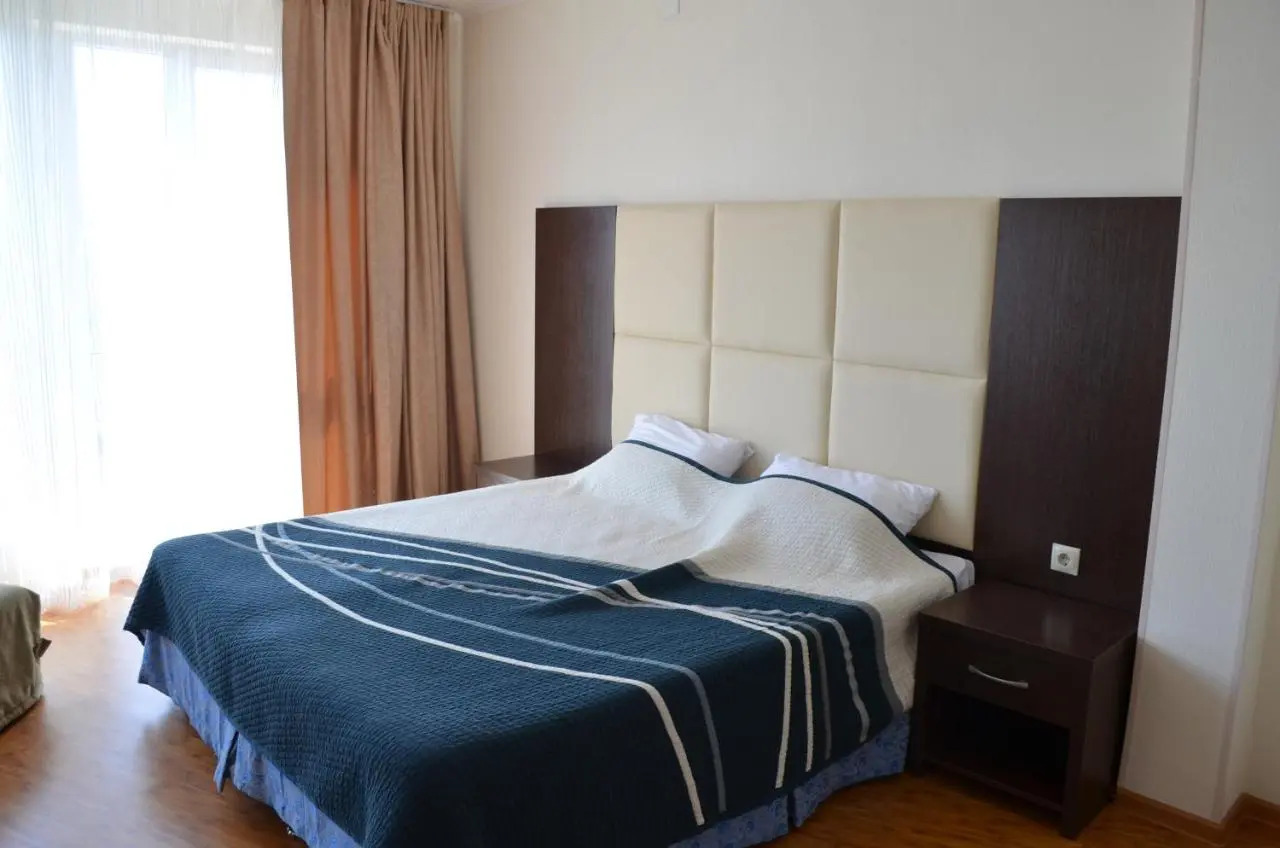 Красная Поляна: Apartments on Kirpichnaya 24 A