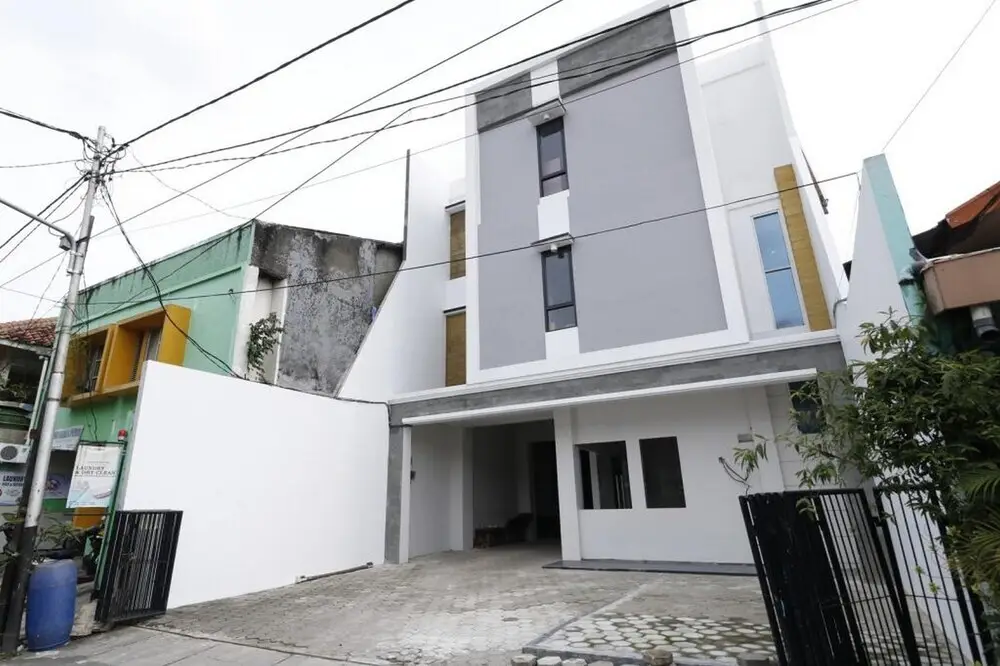 RedDoorz @ Pondok Indah 2 — фото 1