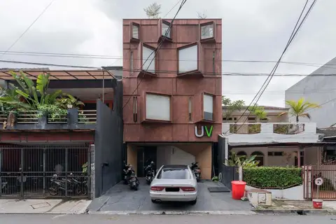 Urbanview Odori Residence Pondok Indah — фото 1