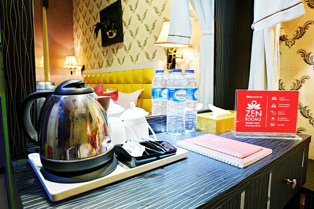 Джакарта: Zen Rooms Hayam Wuruk Gajah Mada