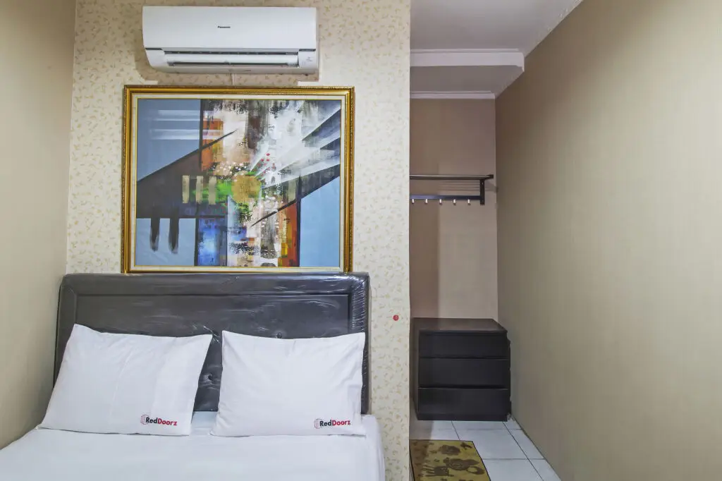 Джакарта: RedDoorz @ Slipi Jaya