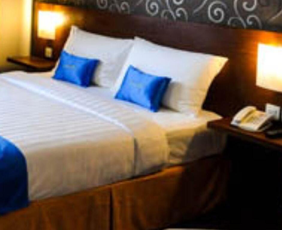 Кендари: Zenith Hotel