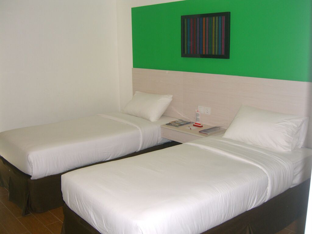 Кендари: Dragon Inn Kendari