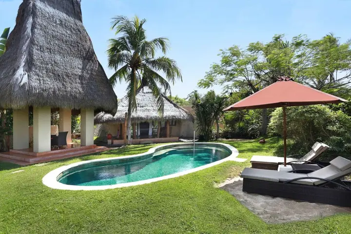 Кута: Novotel Coralia Lombok