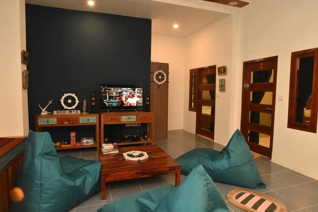 Jerowaru: Charlies Shack Lombok