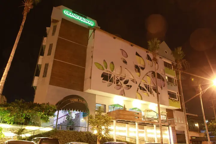 Сурабая: Sofyan Inn Grand Kalimas