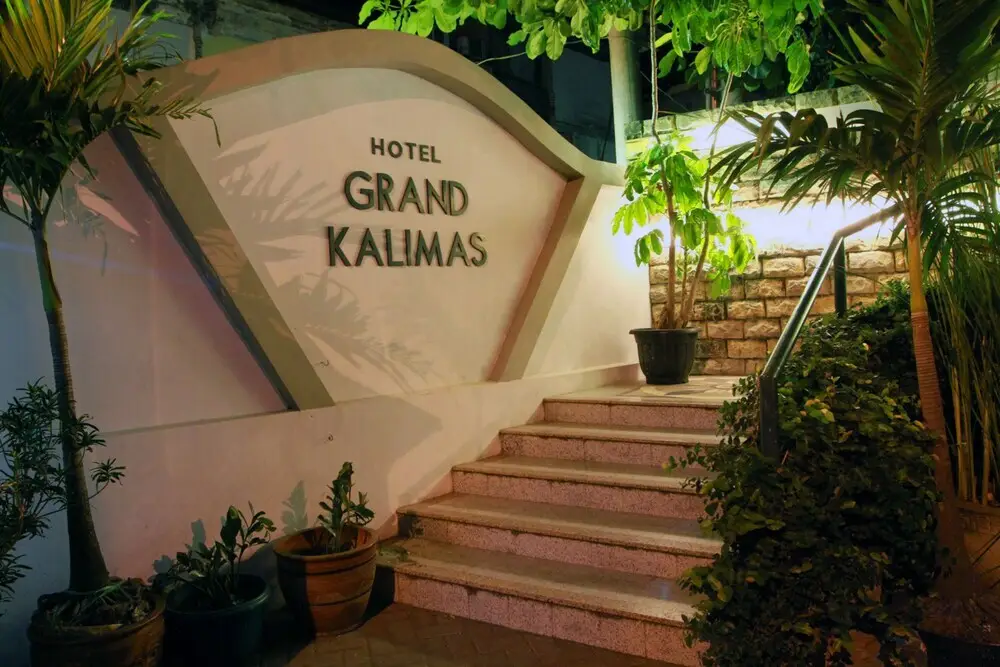 Сурабая: Grand Kalimas Hotel Syariah by Zen Rooms