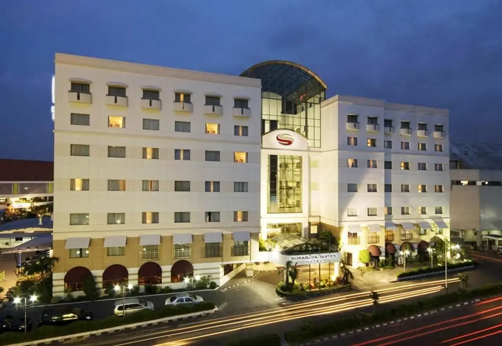 Сурабая: Surabaya Plaza Hotel