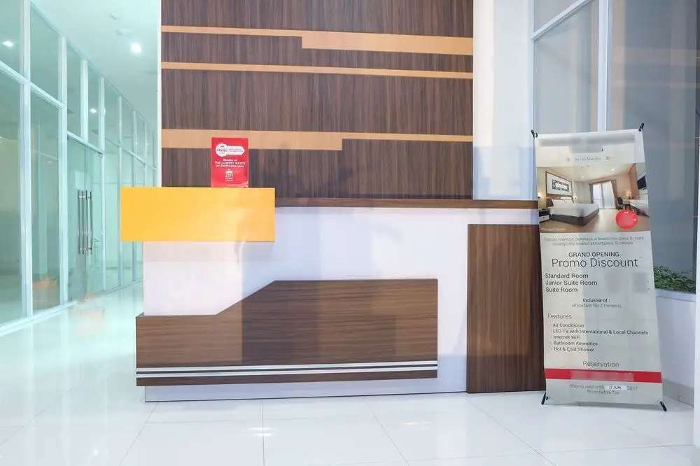 Сурабая: Zen Rooms Mandiri Mansion Galaxy Mall