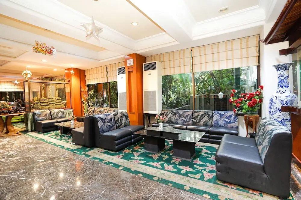 Сурабая: OYO 242 New Grand Park Hotel