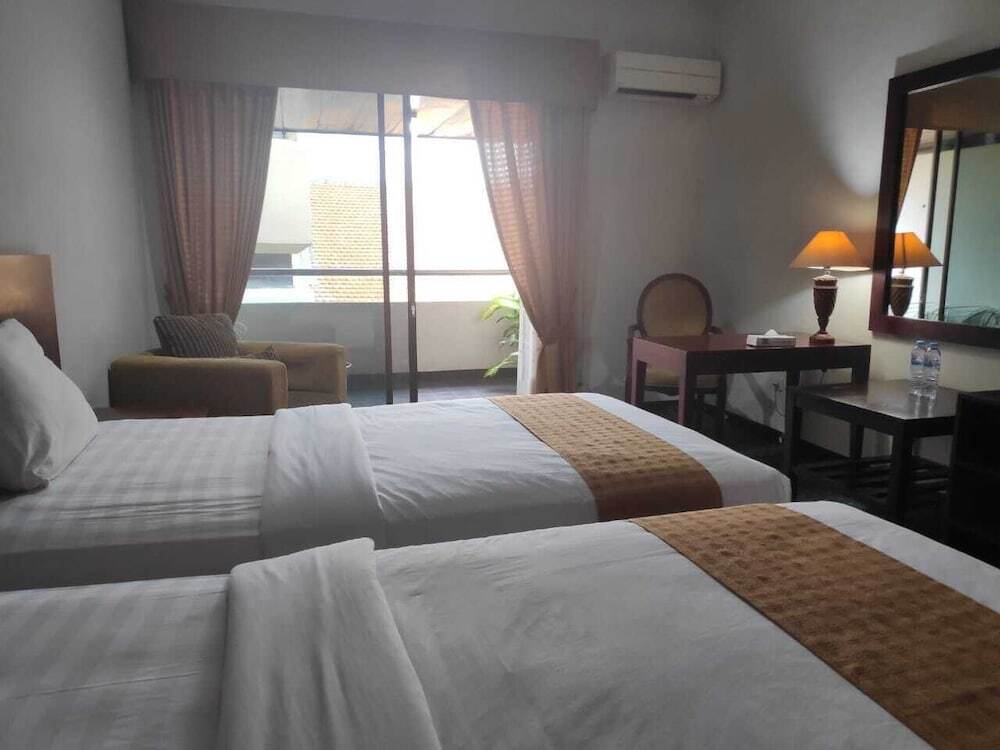 Сурабая: OYO 242 New Grand Park Hotel