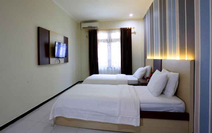 Таракан: MyCity Hotel