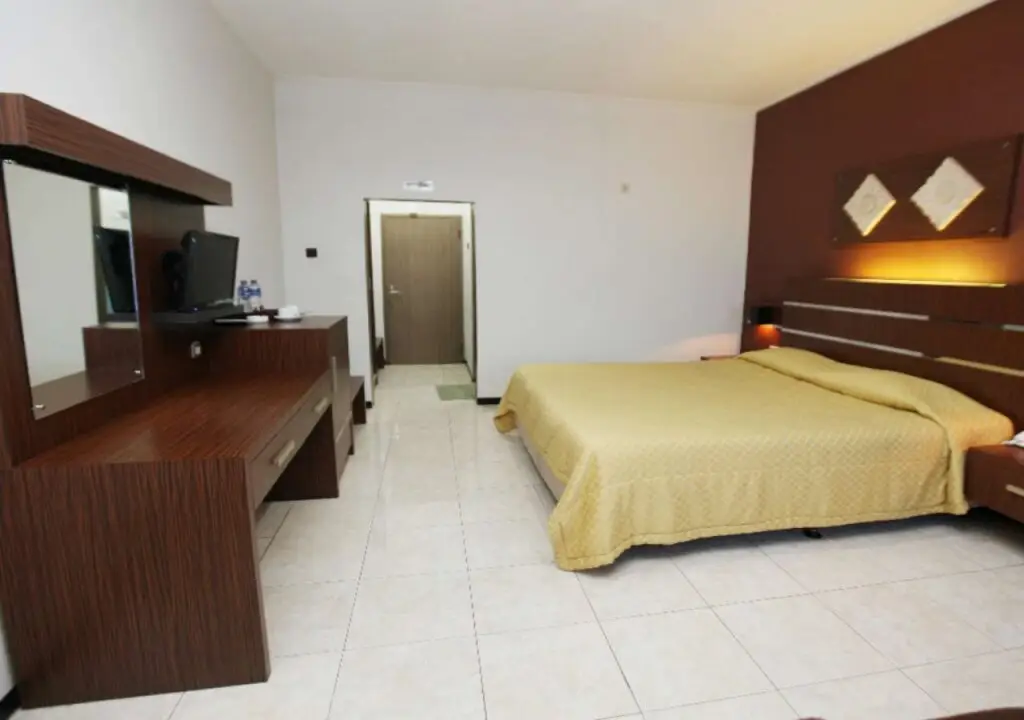 Тасикмалая: Ramayana Hotel