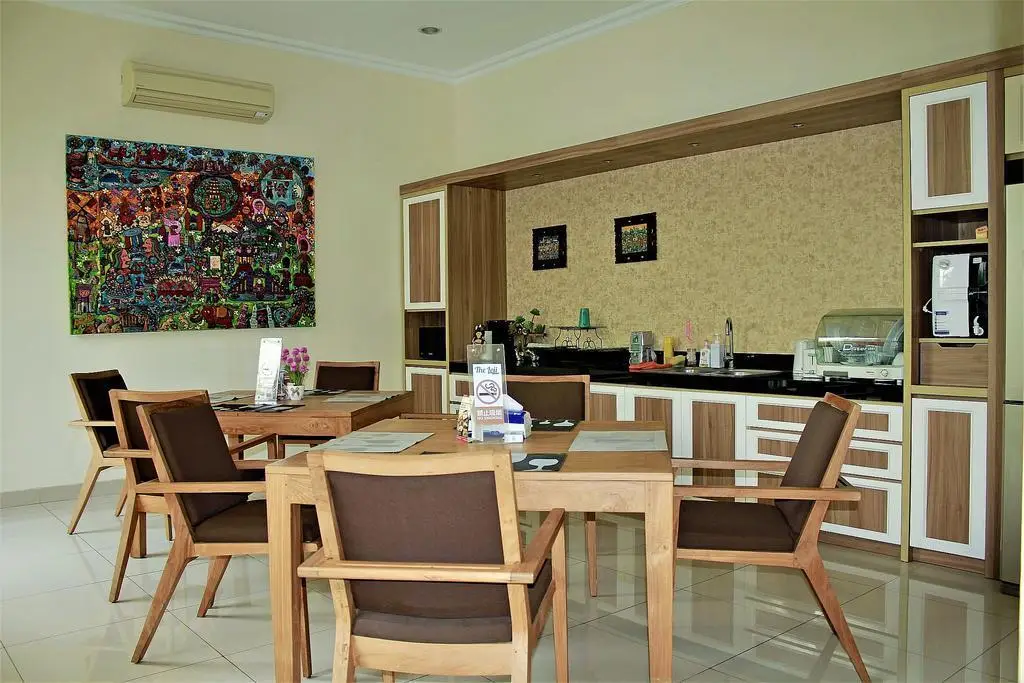 Джакарта: ZEN Rooms Senopati Syariah