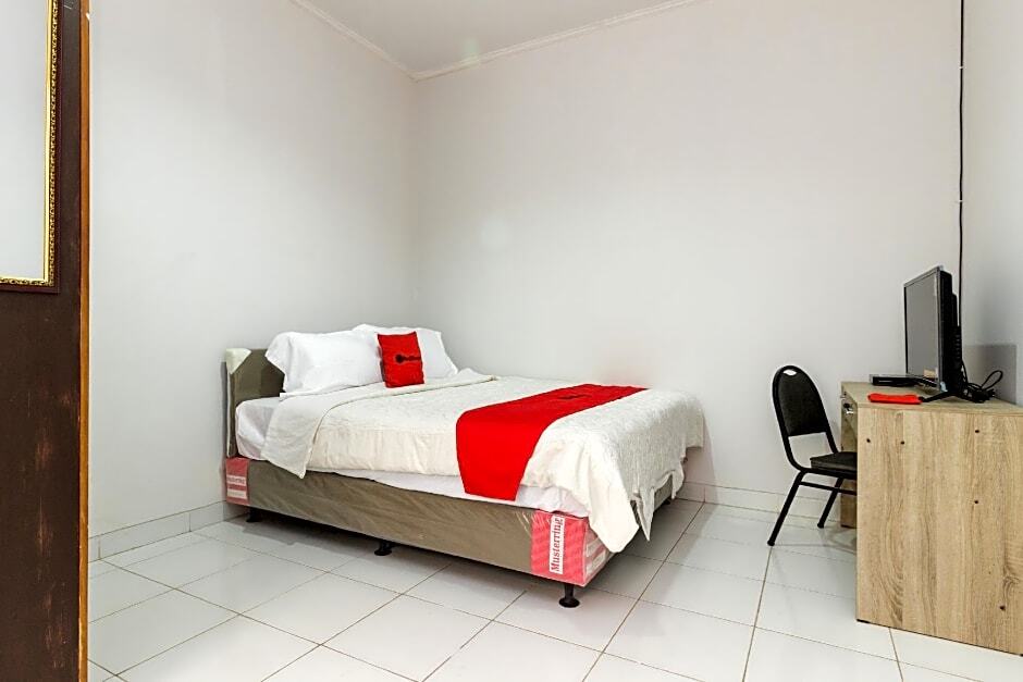 Джакарта: RedDoorz Syariah near Pondok Indah Mall 3