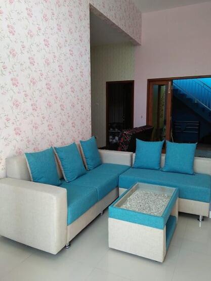 Джокьякарта: Rumah Mba Ayu 2, complete amenities and karaoke
