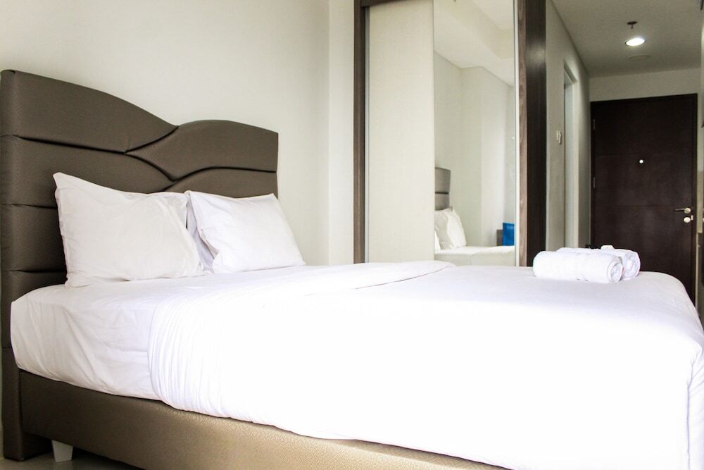 Тангеранг: New Furnished City View Studio Apartment @ Springwood Residence By Travelio