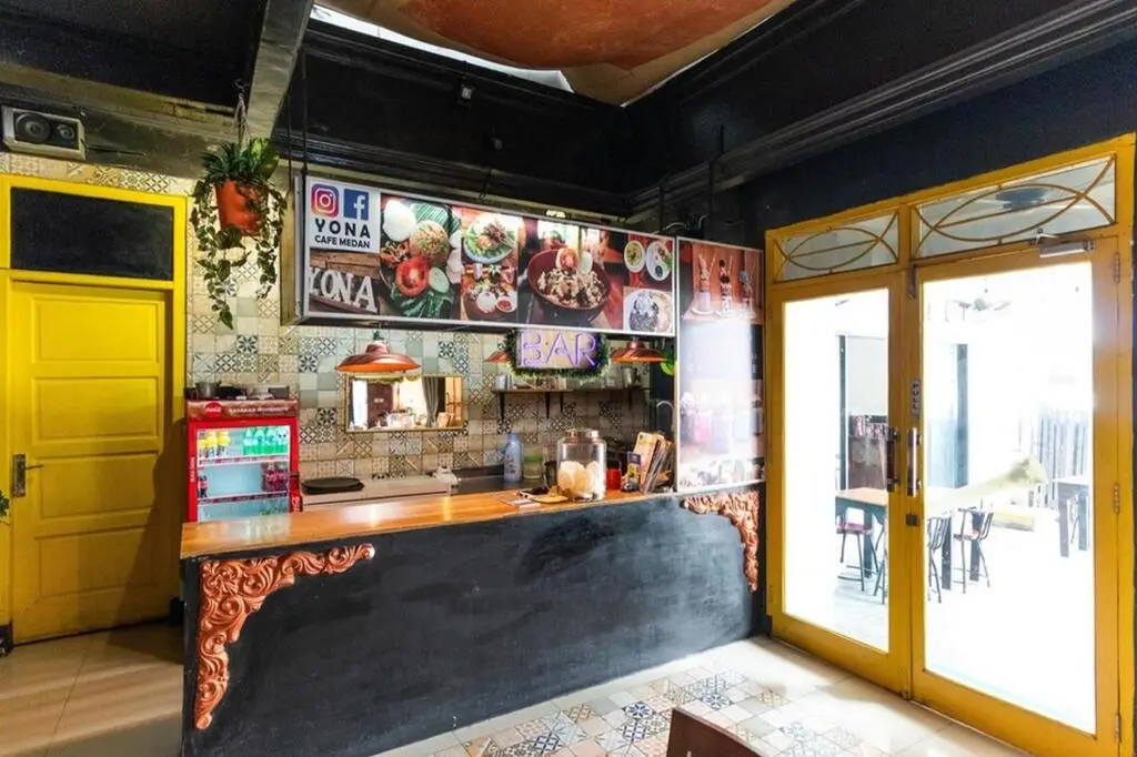 Медан: RedDoorz @ Jalan Mojopahit Medan