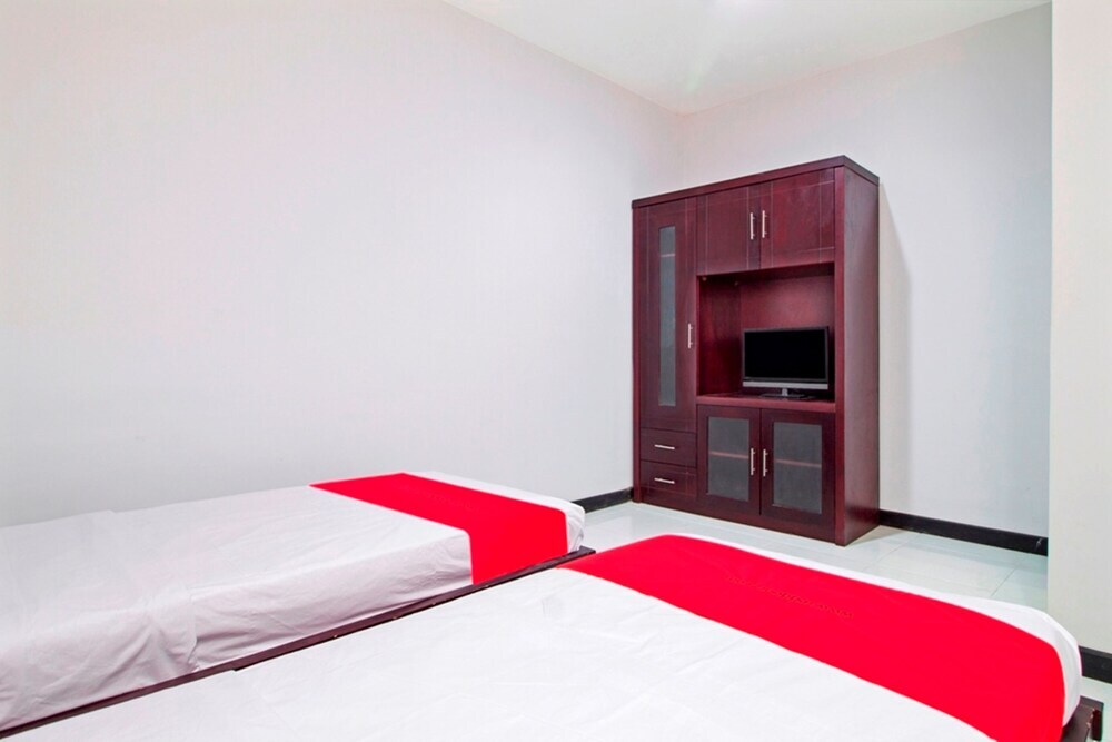 Джакарта: RedDoorz Plus Near ITC Fatmawati