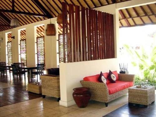 Гили Траванган: Luce D'Alma Suites Resort And Spa