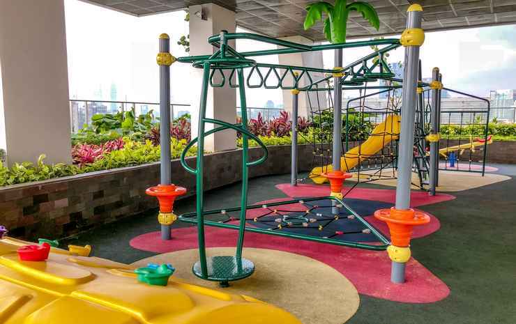 Джакарта: Trendy Studio at Menteng Park Apartment By Travelio