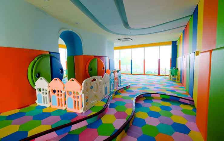 Джакарта: Trendy Studio at Menteng Park Apartment By Travelio