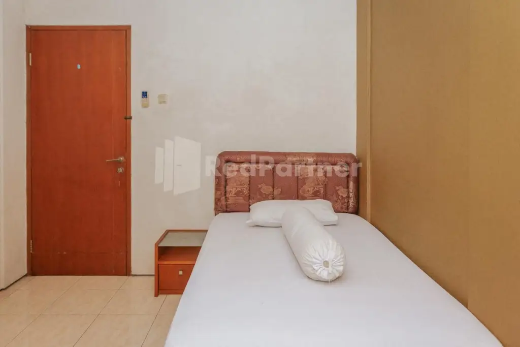 Джакарта: De Lugano Scbd Syariah Redpartner