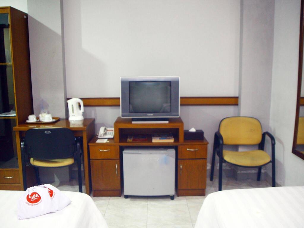 Депок: Nida Rooms Colombo Komplek Karang Marang