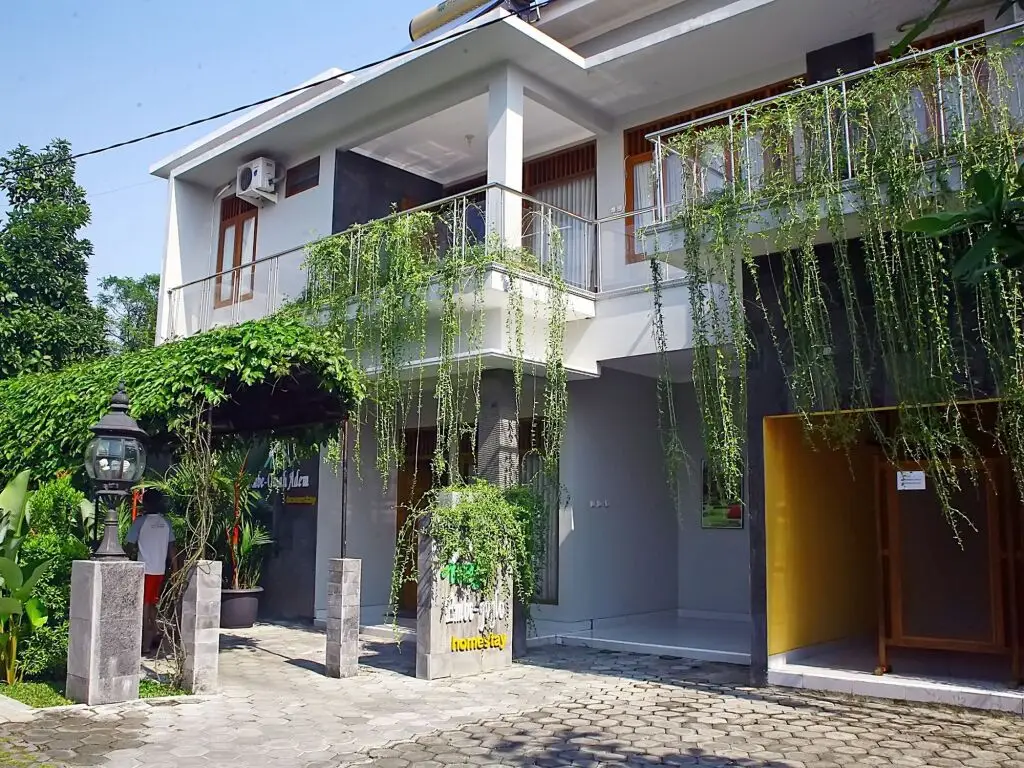 Депок: Embe Joglo Homestay