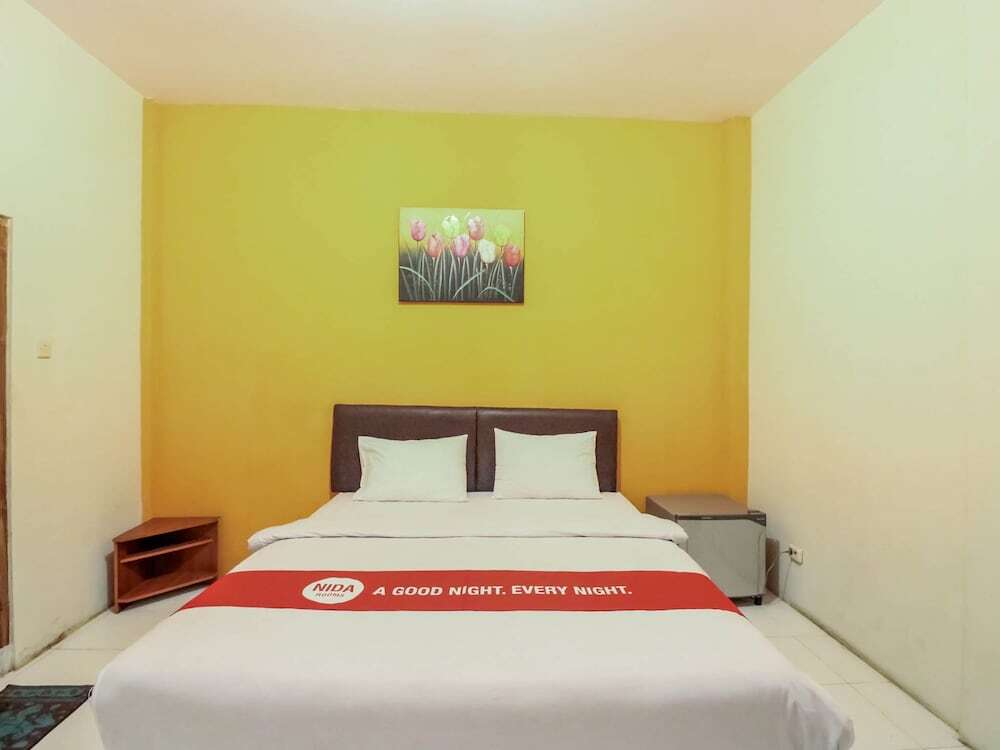 Депок: NIDA Rooms Jembatan Merah Depok
